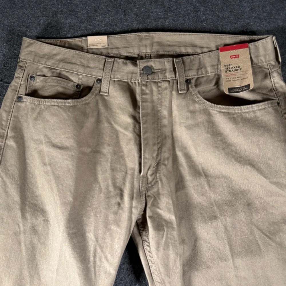 Levis levi 559